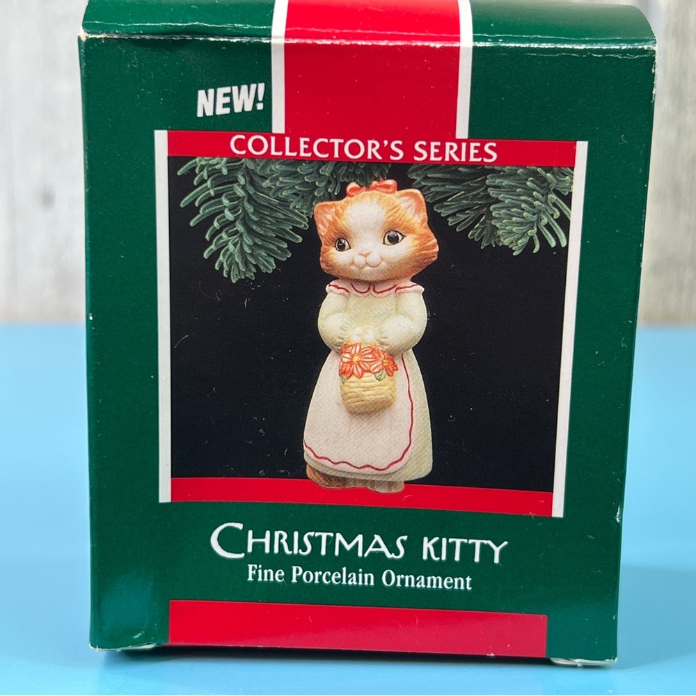 Hallmark Keepsake Ornament Collectors Series Christmas Kitty Fine Porcelain